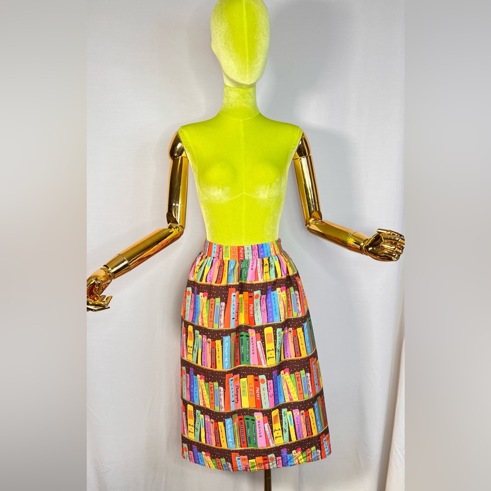 ModCloth Books skirts size 2X